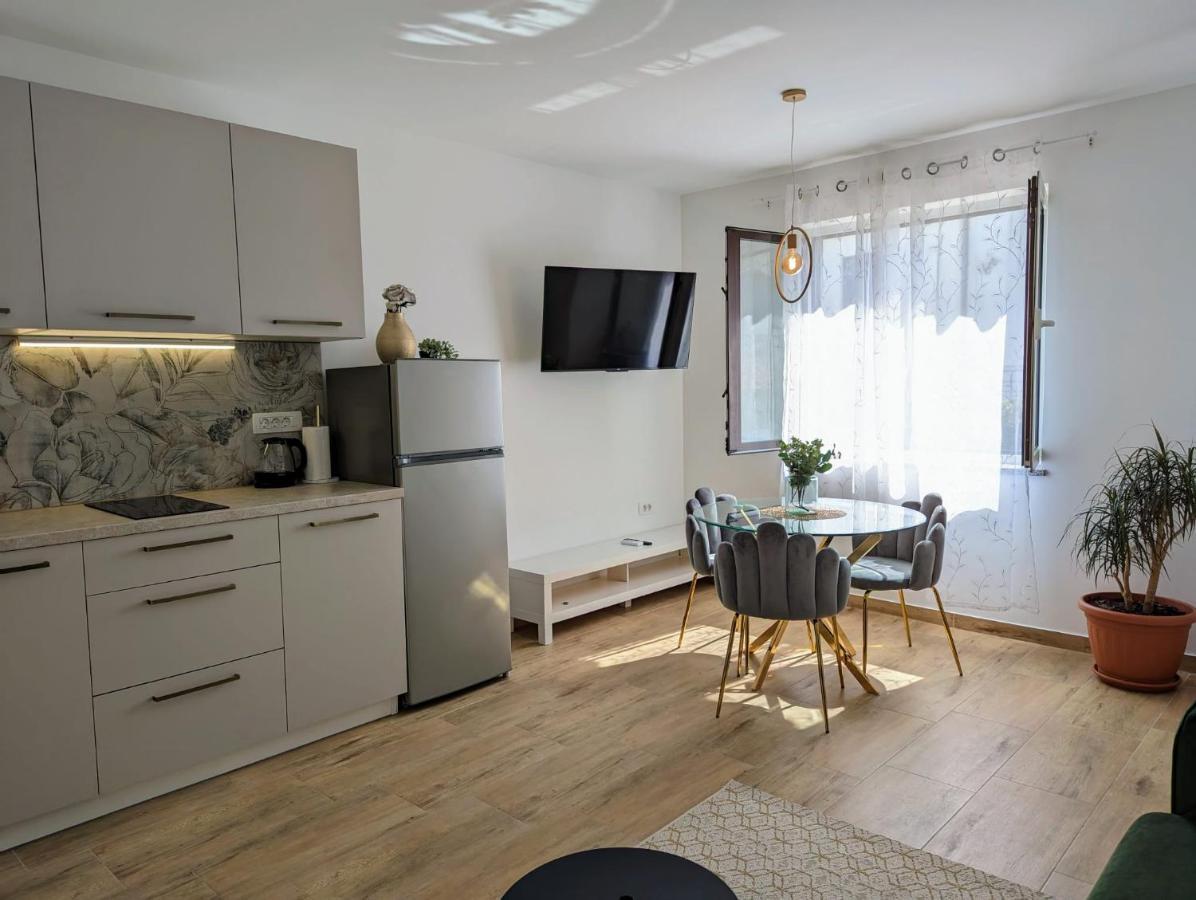 Kricin Sea Apartment Baška Esterno foto