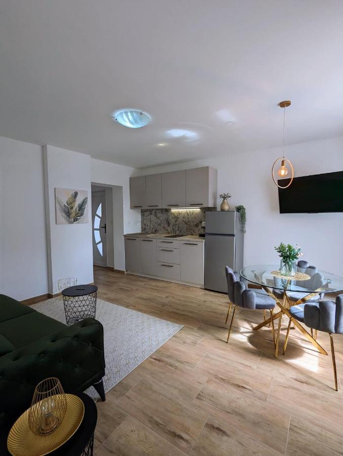 Kricin Sea Apartment Baška Esterno foto