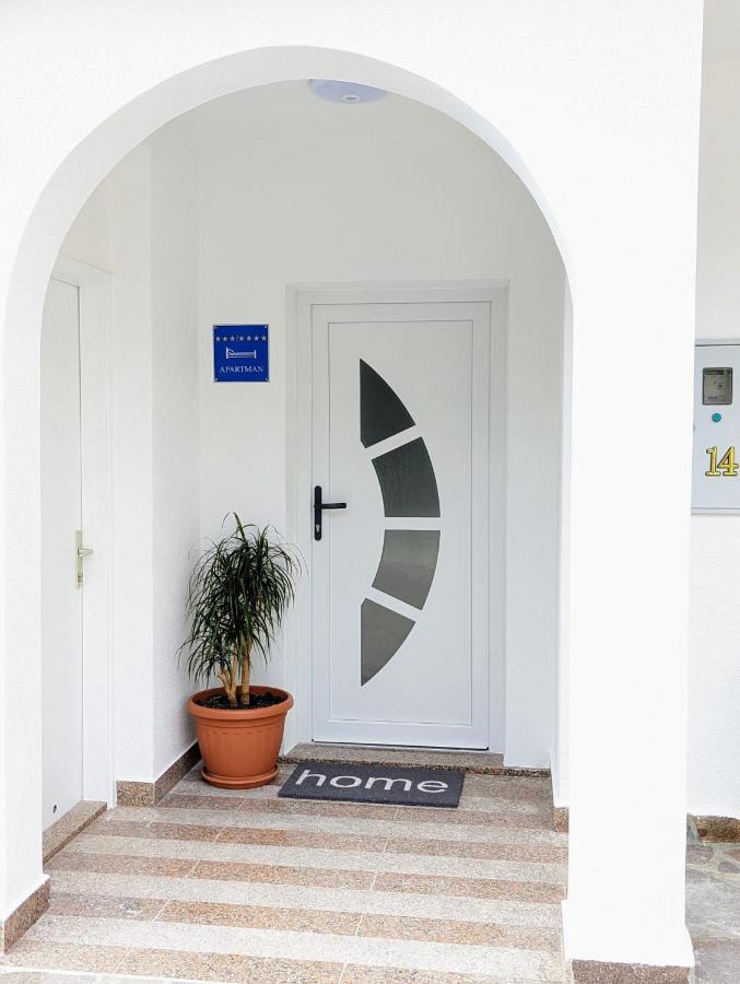 Kricin Sea Apartment Baška Esterno foto