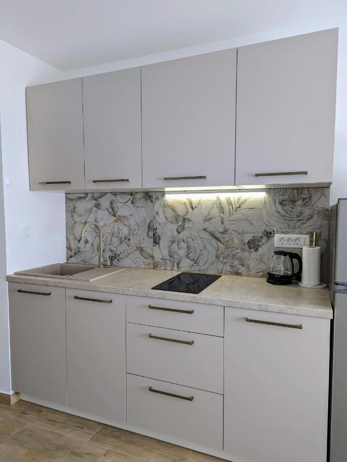 Kricin Sea Apartment Baška Esterno foto