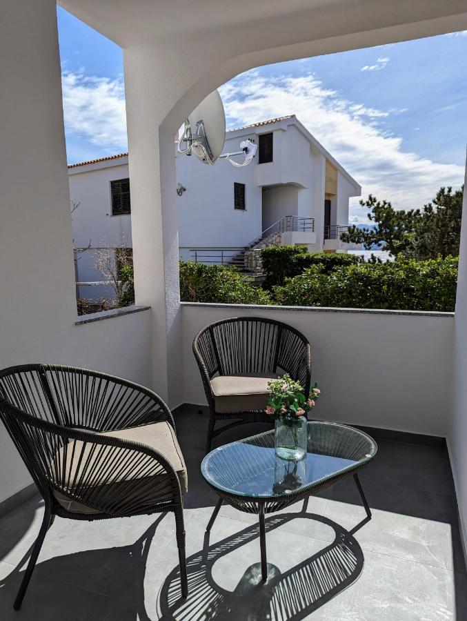 Kricin Sea Apartment Baška Esterno foto